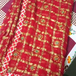 Heavy Red Saree With Blouse