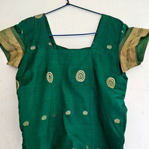 Ethnic Skirt & Blouse Green | Pattupavada