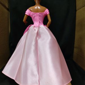 Vintage 1998 Barbie Princess Doll Dress