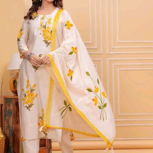 Cream shaded batic style digital gad printed 1 Set