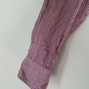 United Colours Of Benetten Red Stripes Shirt (Men)