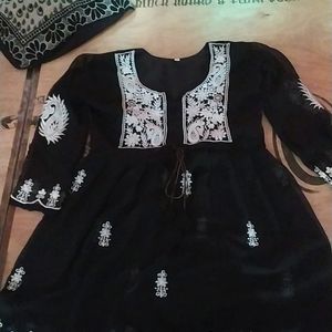 Chikankari Short Kurti