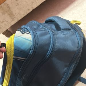 Best Travelling Bag/school Bag