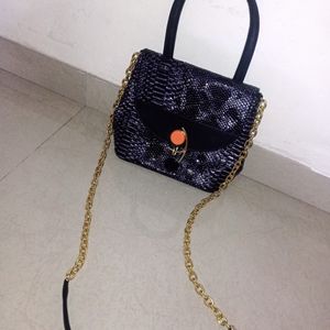 Elegant Sling Purse