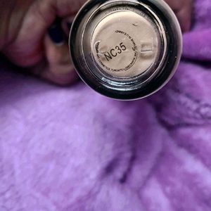 Mac Liquid Foundation NC35