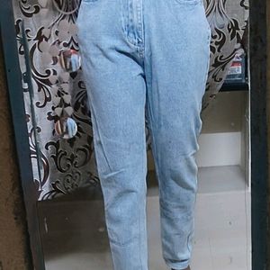 Urbanic Straight Leg Denim Faded Blue Jeans