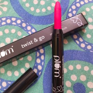 Plum Twist & Go Matte Lipstick