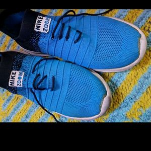 Men Sports Shoes