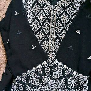 Pakishtani Kurti Set