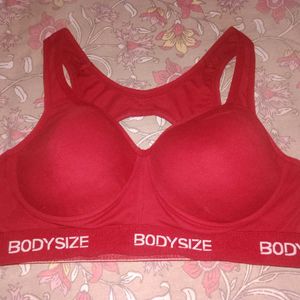 BODY SIZE Sports Bra