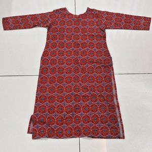 Printed Maroon Kurta with Strait Feet