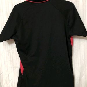 Black Short Sleeves T Shirt