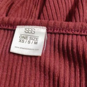 Maroon Ribbed top (XS/S/M)