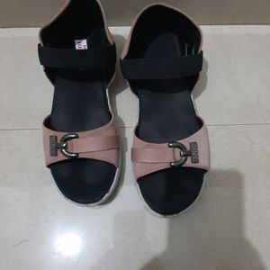 Sandal 👡 Softy