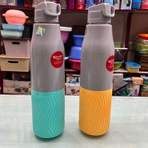 Dual Shade Insulated Bottle (1 Piece)