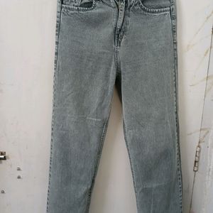 Straight High Waisted Jeans