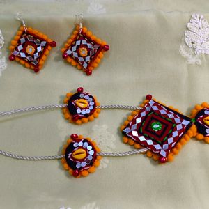 Necklace Set