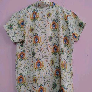 Floral designs Women Top And Tunics