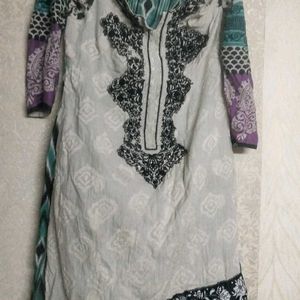 Pakistani Kurta