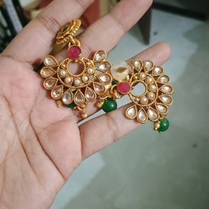 Necklace Set With Jhumki And Mangtika