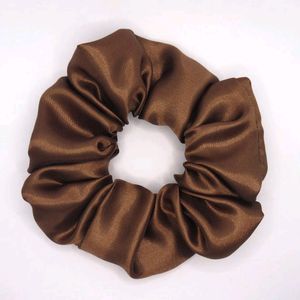 3 Satin Scrunchies 🛒