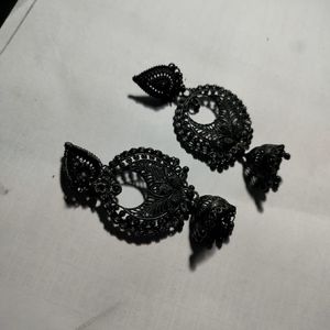 Set Of 2 Oxidised Earrings