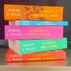 Court Of Wings And Ruins Book Series