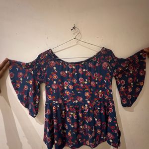 Floral Cinched Fitted Top