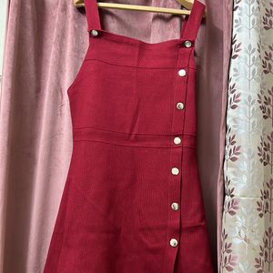 Pinafore dress