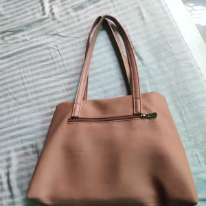 BAGGIT HANDBAG