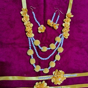 Haldi Jewellery Set