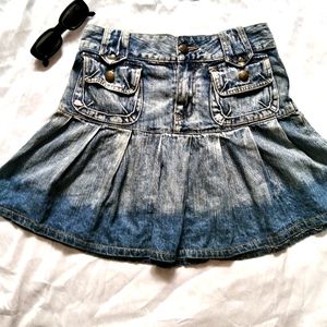 Pretty Y2K Pleated Denim Skirt