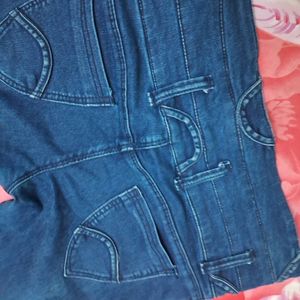 Beautiful Jean's For Girls And Women's..