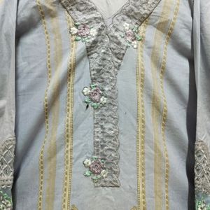 Pakistani Kurta & Dupatta With Patchwork