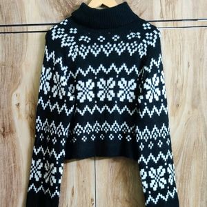 Black & White Designer Baggi SweTer Size-42