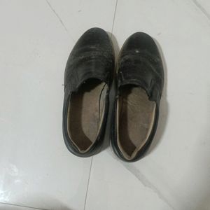 Mens Black Shoe