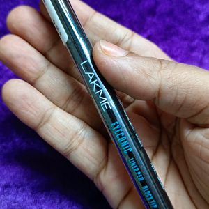 Lakme Liner Pen Block Tip