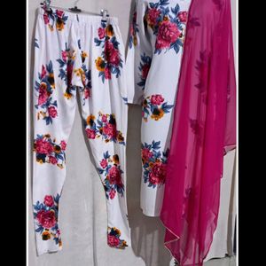 4 Bust Flower Print Long Kurti Pajama With Dupatta