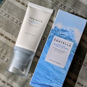 SKIN1004 Centella Hyalu-Cica Water-Fit Sun Serum