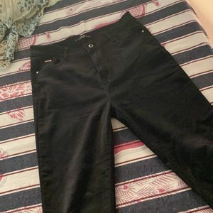 Lotus Black Jeans