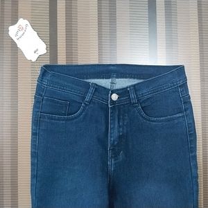 Q-90 Size 28 Slim Fit Women Denim Jeans