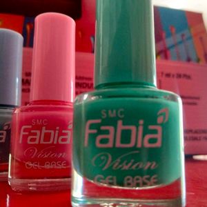 Fabia Gel based nailpaints. 💅🏻