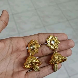 Traditional Antique Mantika And Earring Set