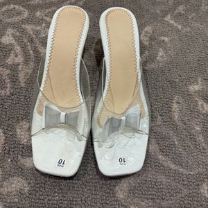 White Sandal Good Condition