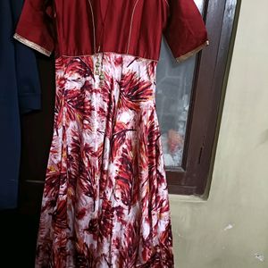 Party Wear Gown For Women In Xl Size