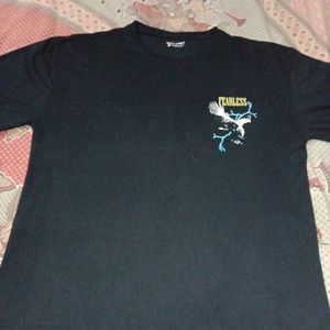 Black T-shirt Bullmer