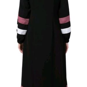 Abaya Wit Colur Detailing