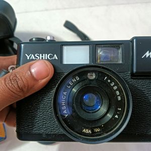 Antique Yashica Camera...