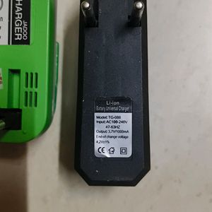 100% Working Universal Battery Charger