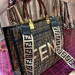 FENDI GOLD Bag Superb Condition